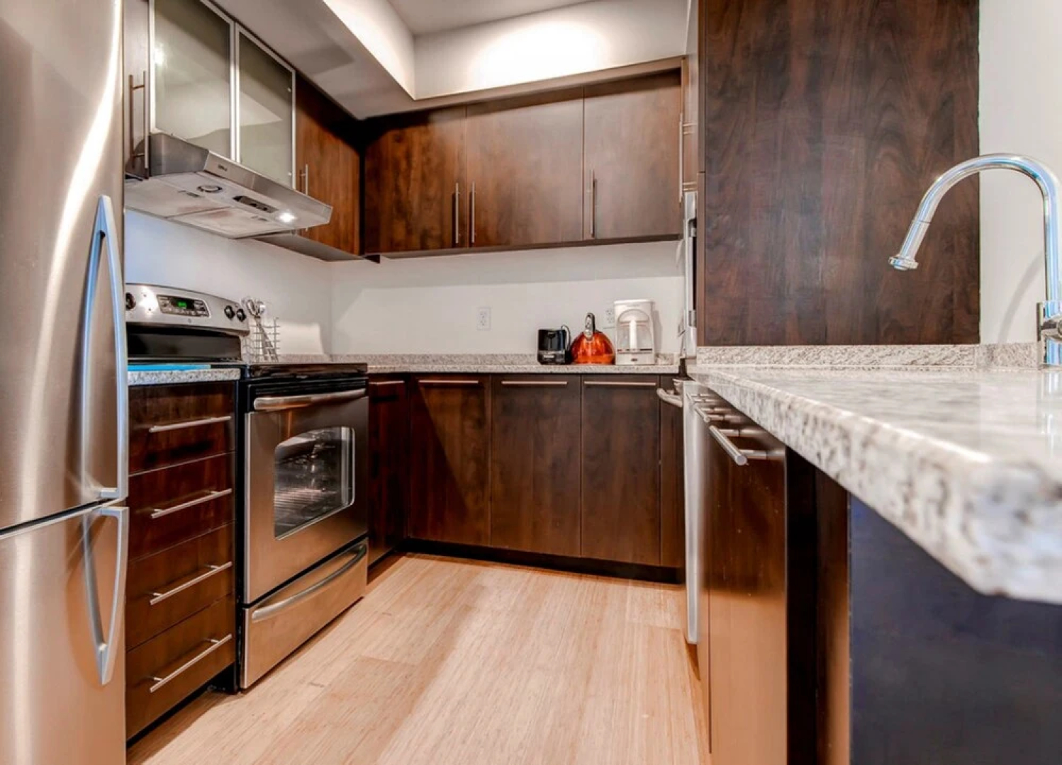 Global Luxury Apartments near Mill River Park