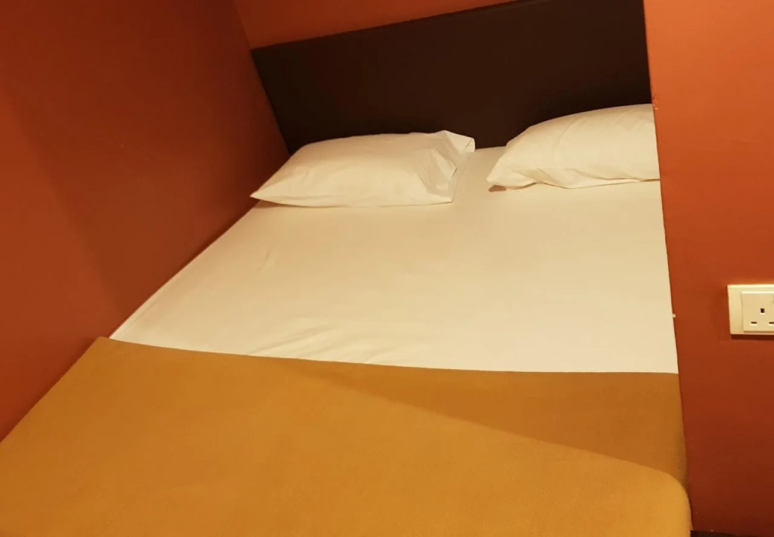 CMN Hotel & Homestay