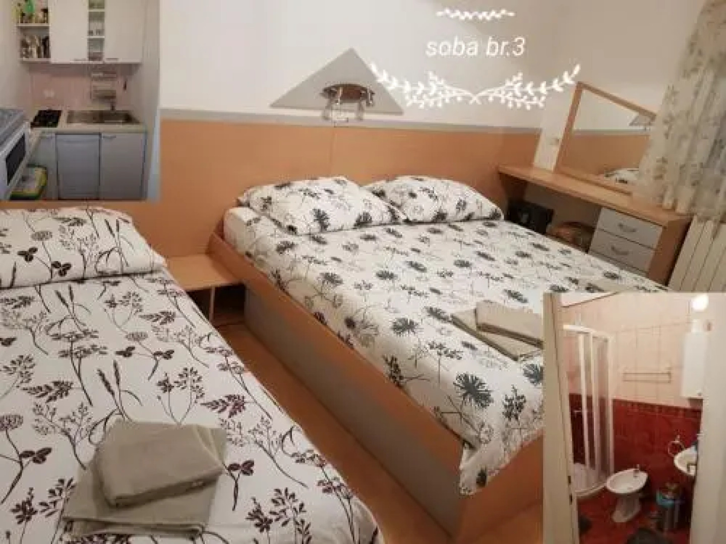 Apartments & Rooms Villa Adamović