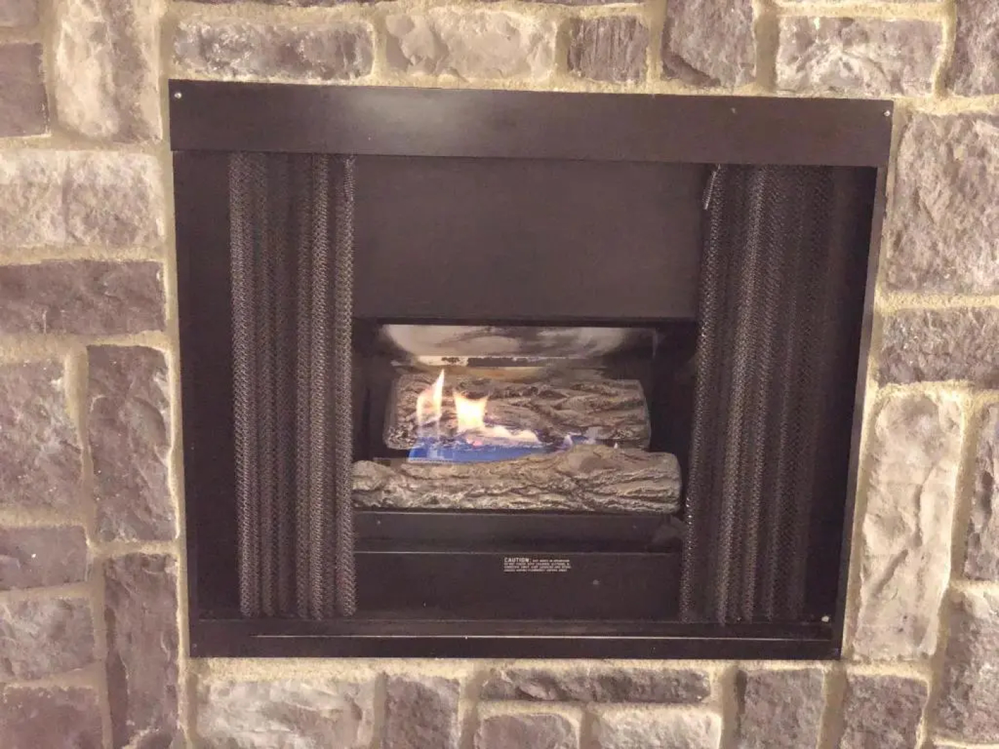 Rodeway Inn & Suites Fireside Lodge