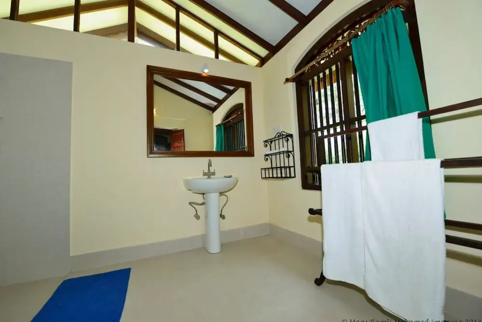 The Chalet - Whole Villa 2 Bedroom (Sleeps 4)