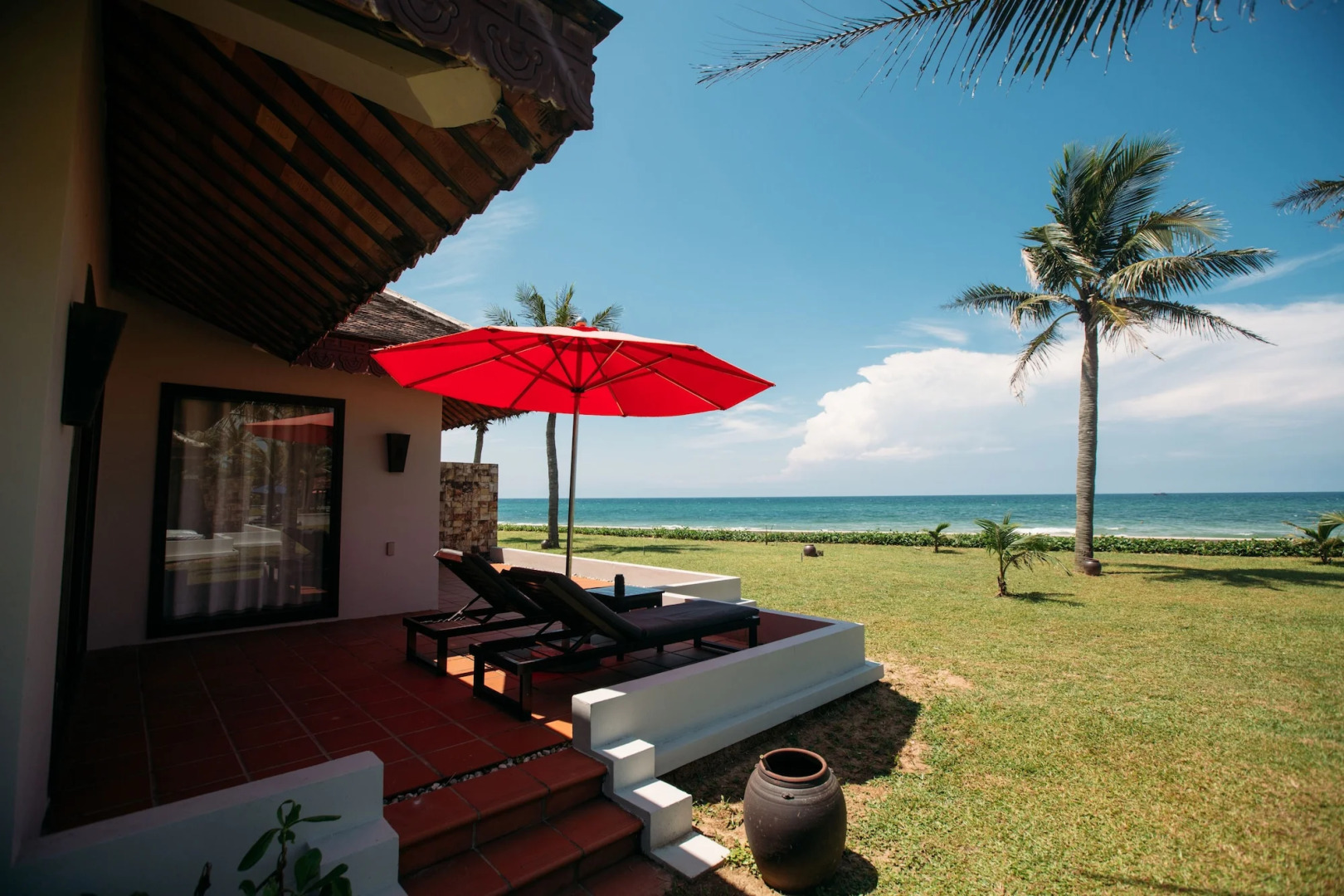 Lapochine Beach Resort (Formerly Ana Mandara Hue)