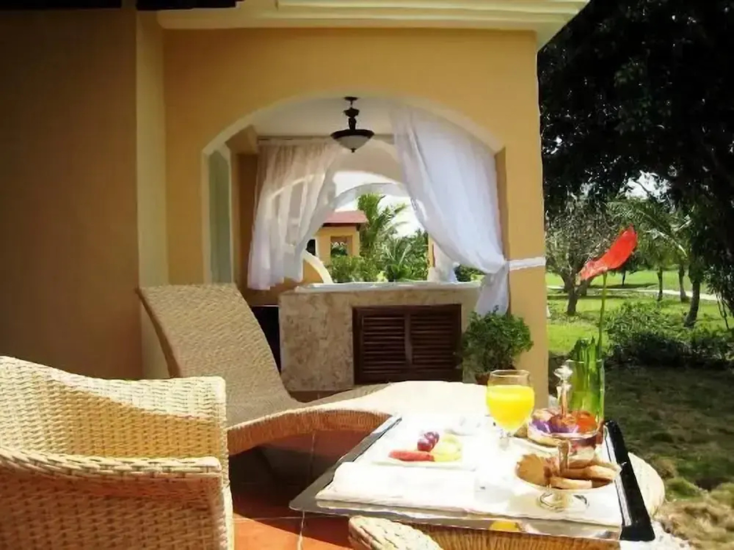 The Golf Suites