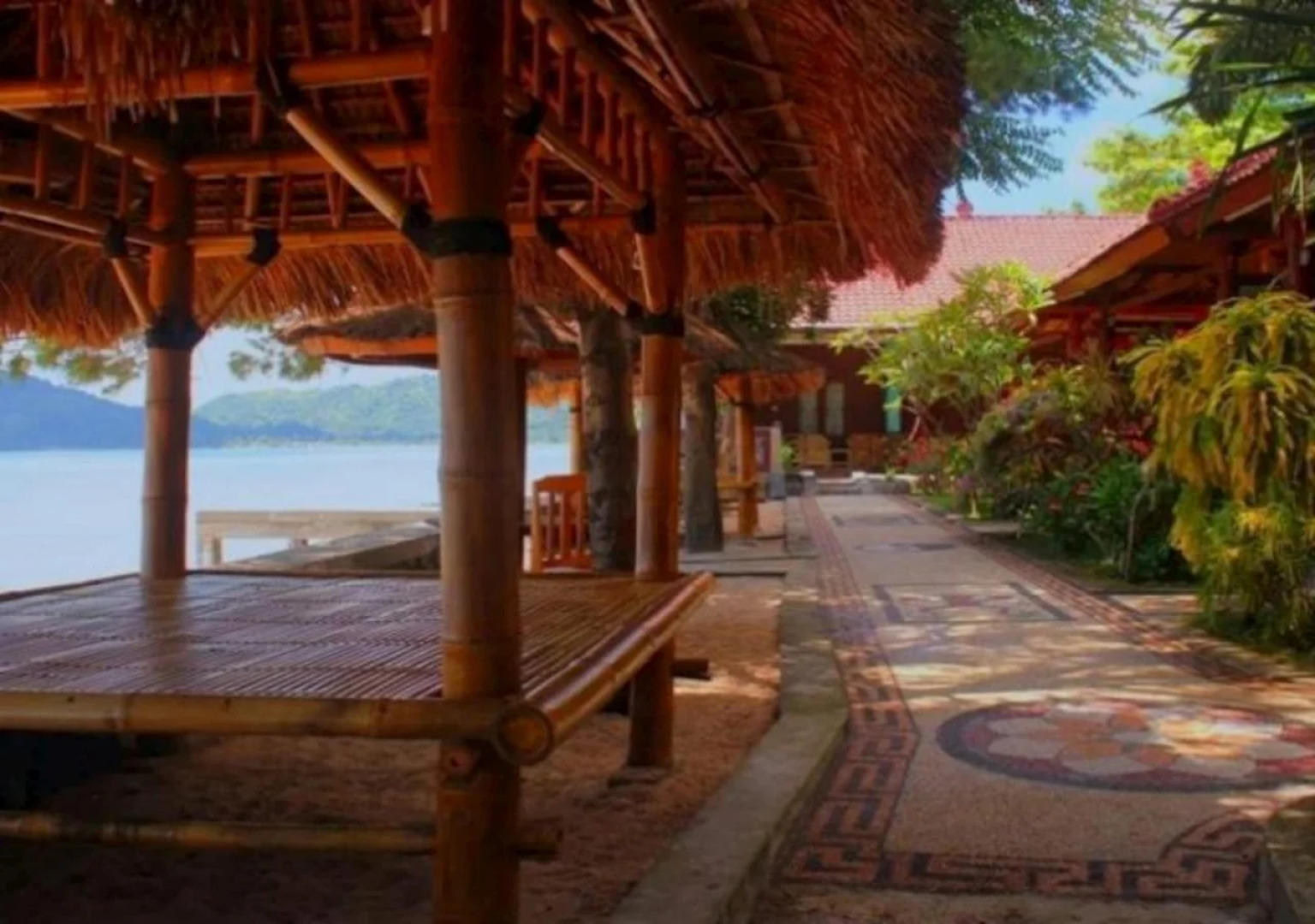 Krisna Bungalows & Restaurant