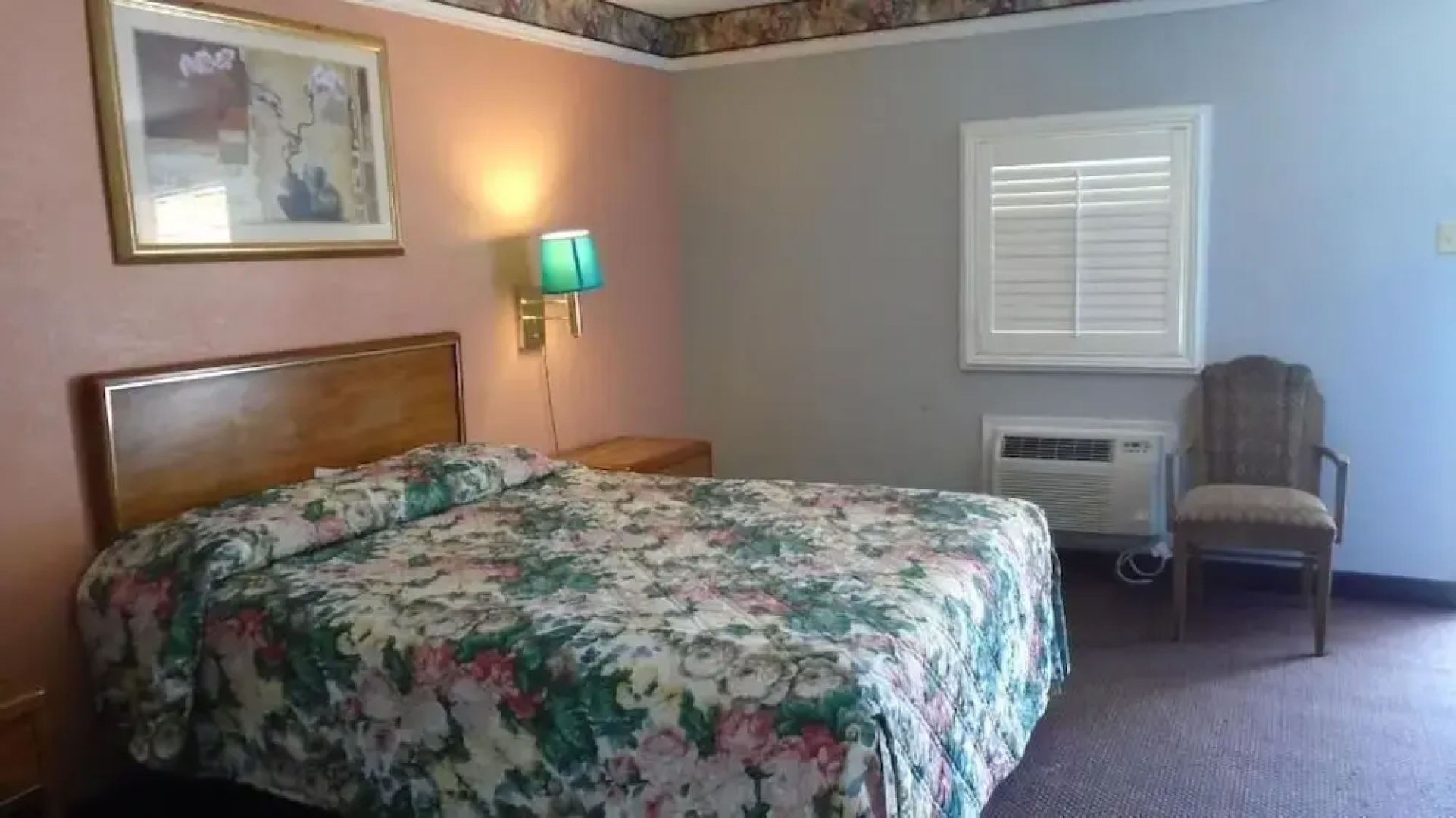 Town House Motel