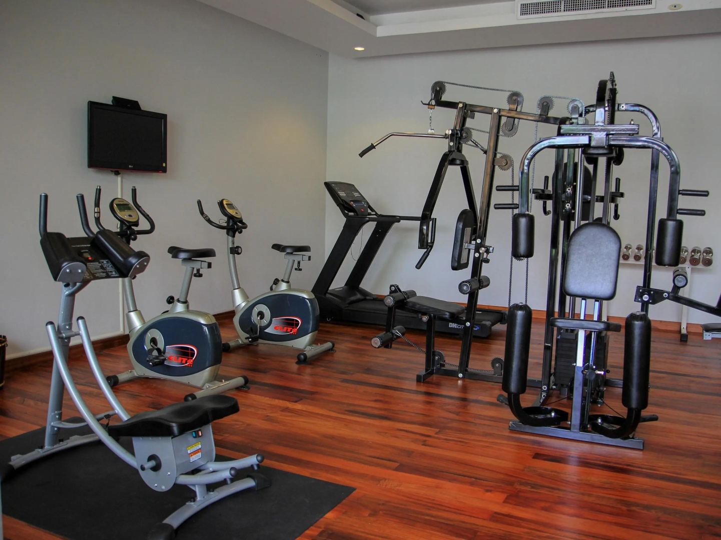 Malisa Villa Suites