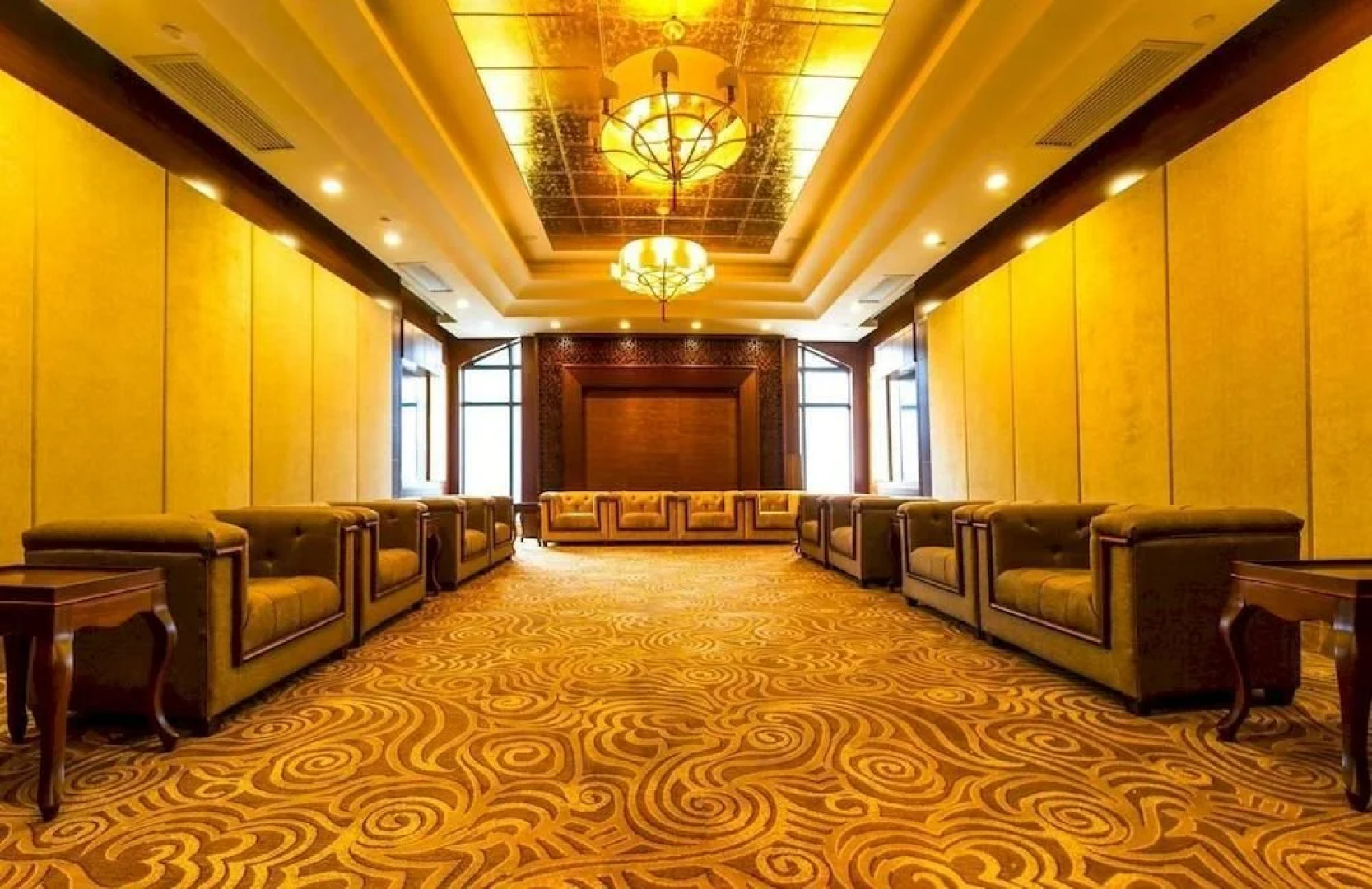 Yichun Grand Metropark Resort