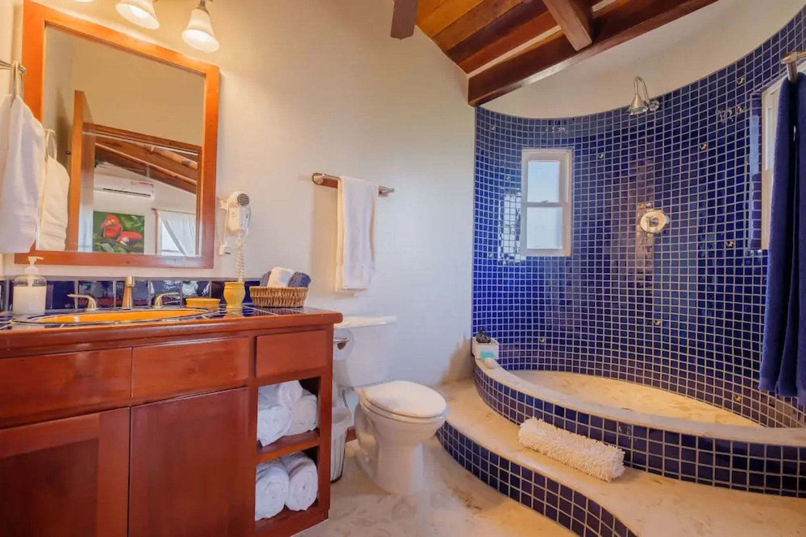 Indigo Belize 3C 3 Bedroom Condo by RedAwning