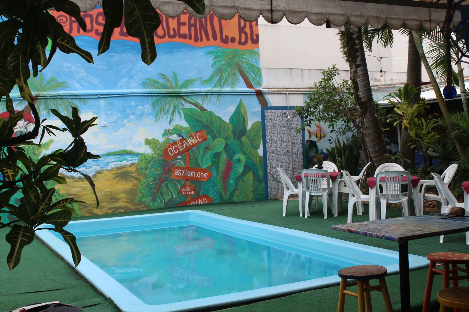 Oceanic Hostel