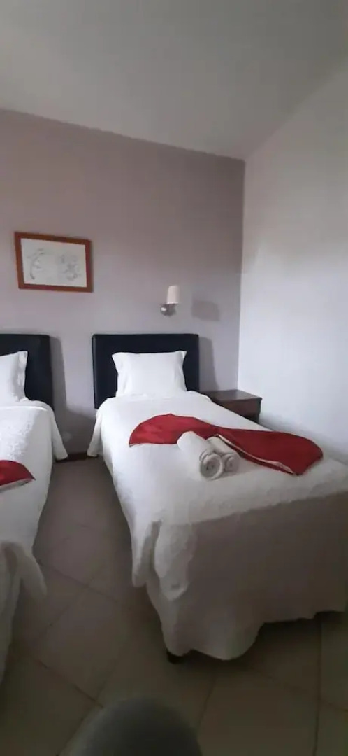 Room-beautiful Deluxe Double Room in the