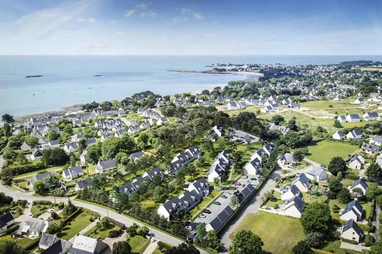 House With 2 Bedrooms in Sarzeau, With Pool Access and Enclosed Garden