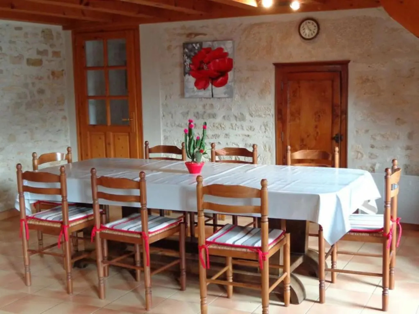 Gîte Saint-Juire-Champgillon, 4 pièces, 8 personnes - FR-1-426-363