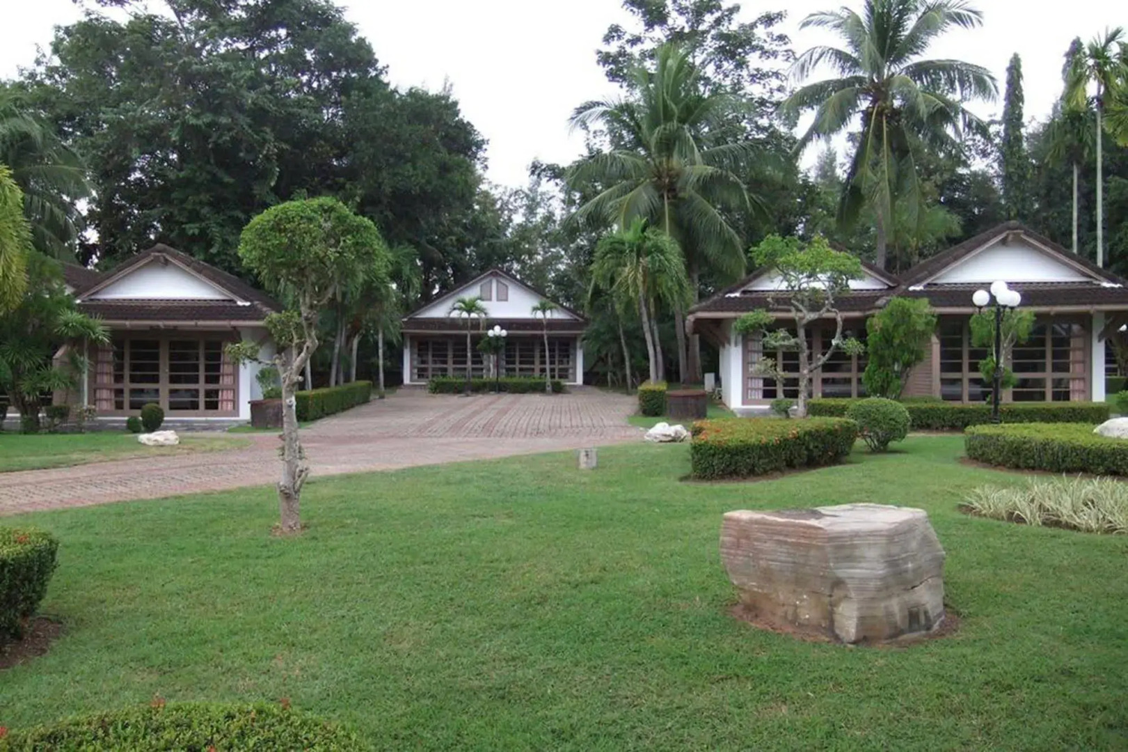 Rock Garden Beach Resort