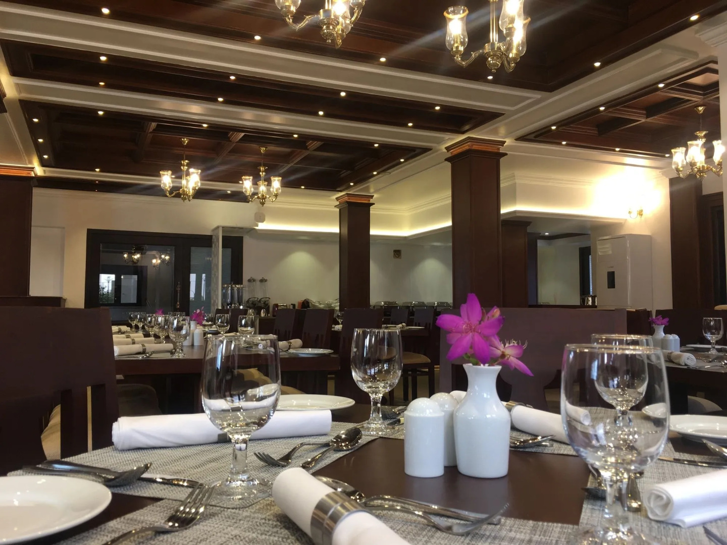 Nihara Resort And Spa