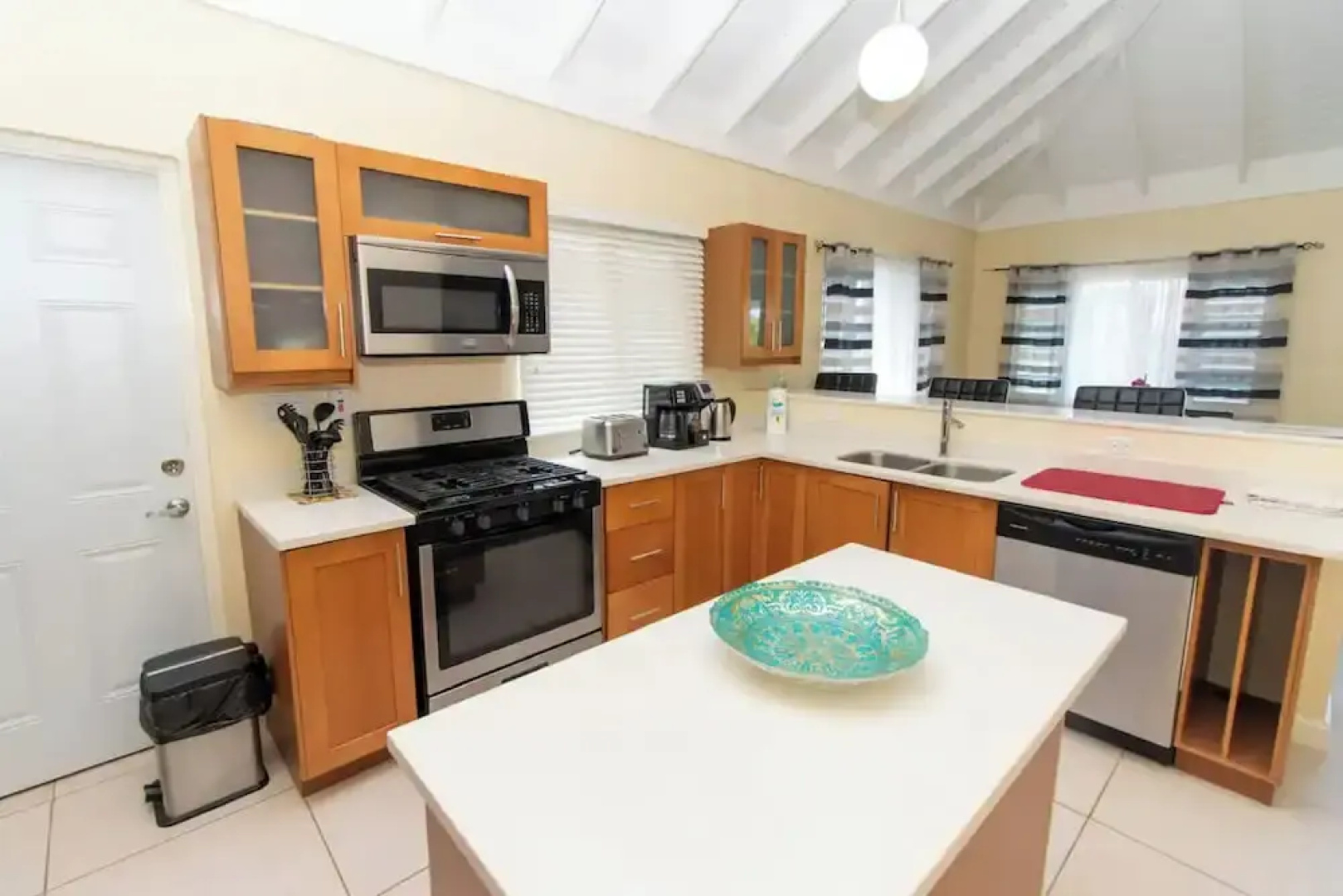 I Heart JA  Coastal DreamVIlla-Richmond Estates