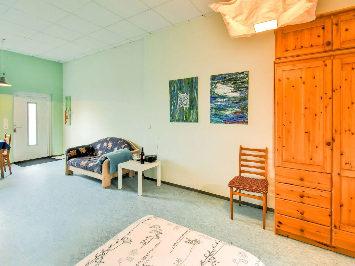 Nifty Apartment in Rövershagen near Sea