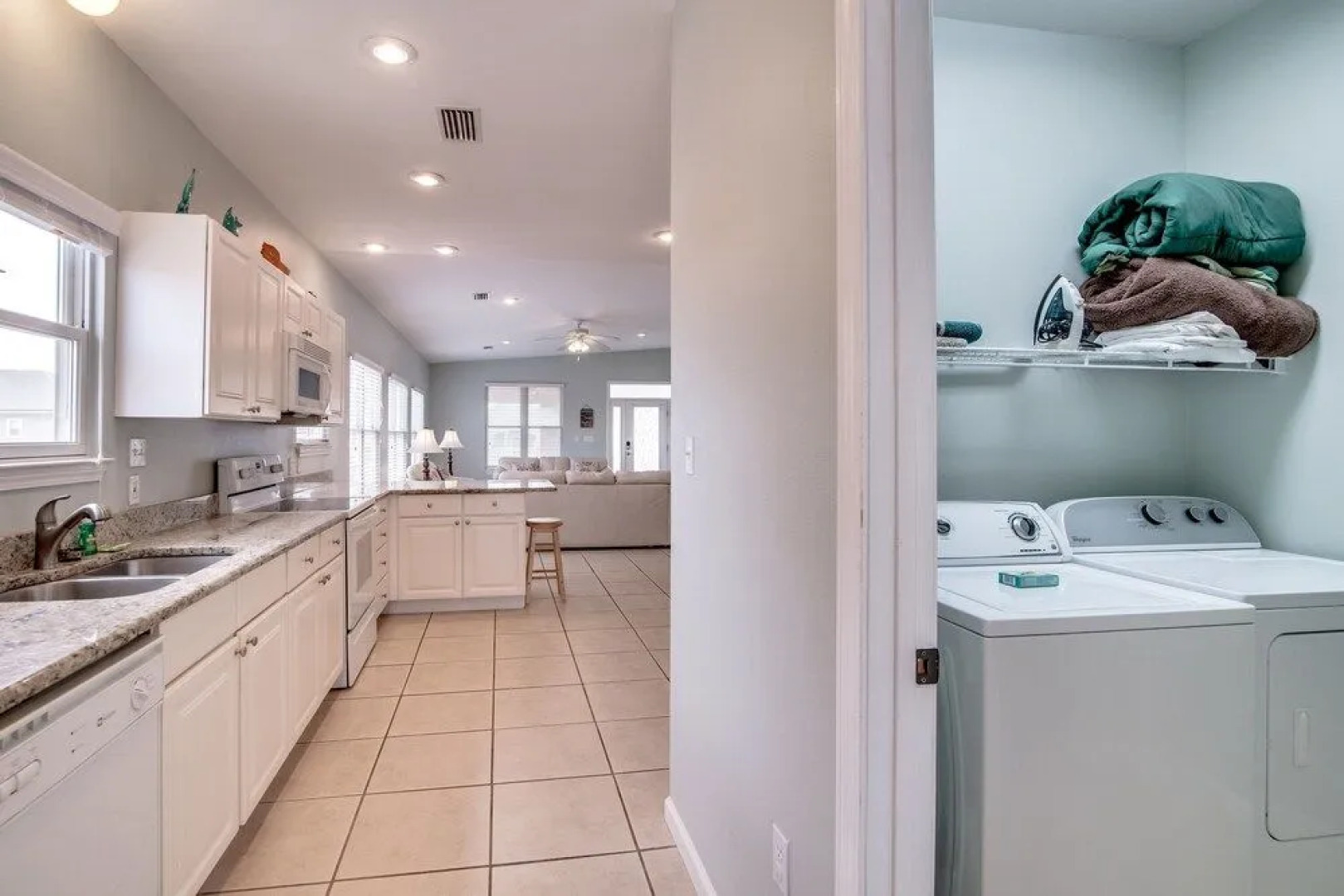 Sandy Toes 4 Bedroom Home by RedAwning