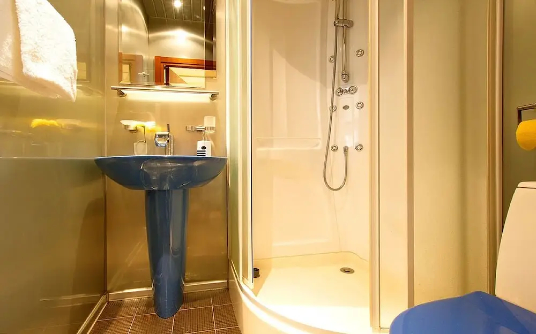 Come2Us Fontanka 127