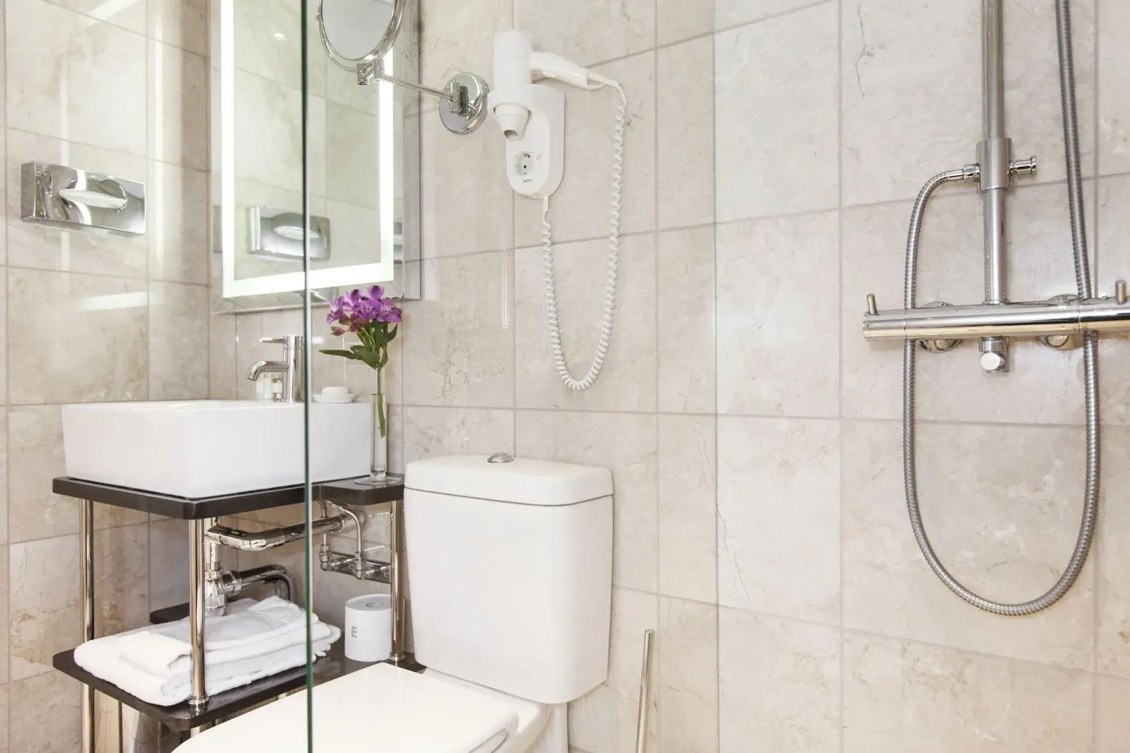 Elite Eden Park Hotel