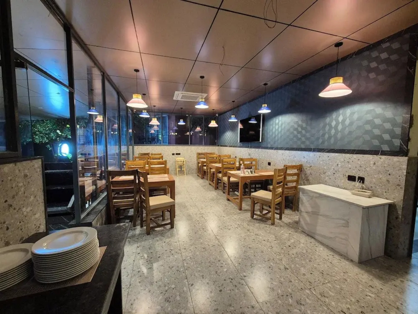 Citrus Prime Hill Queen Resort