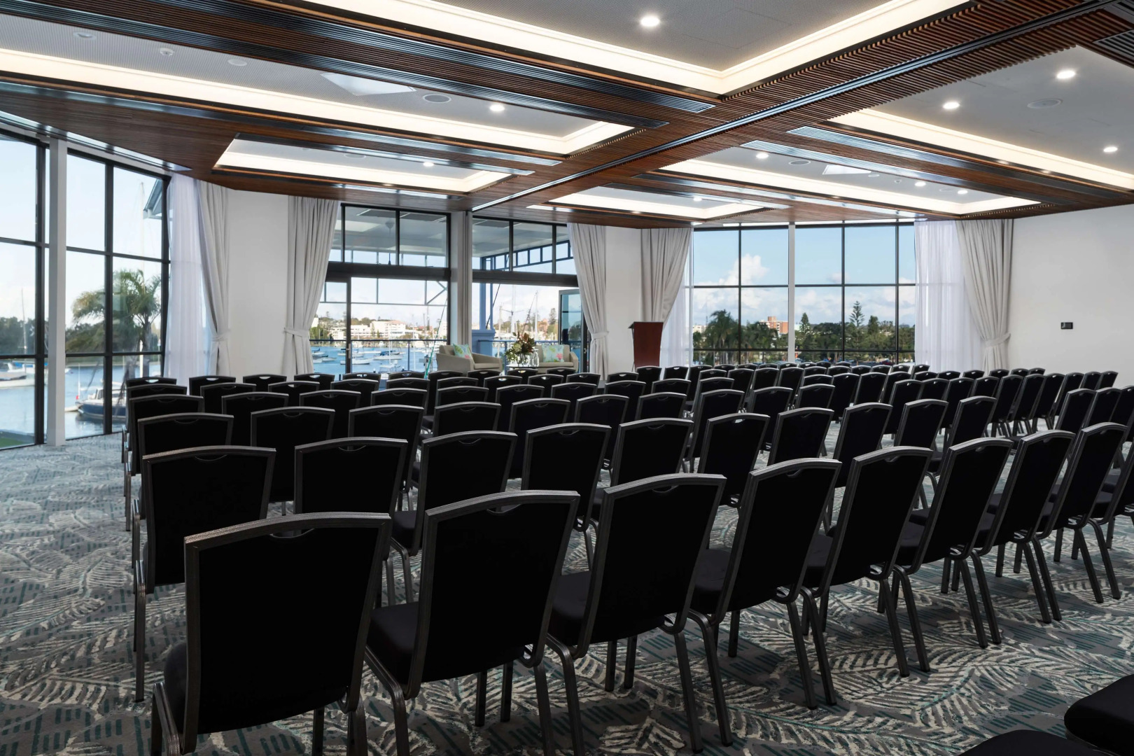 Sails Port Macquarie - By Rydges