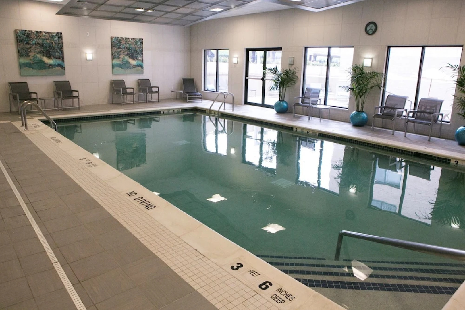 Global Luxury Suites in White Plains