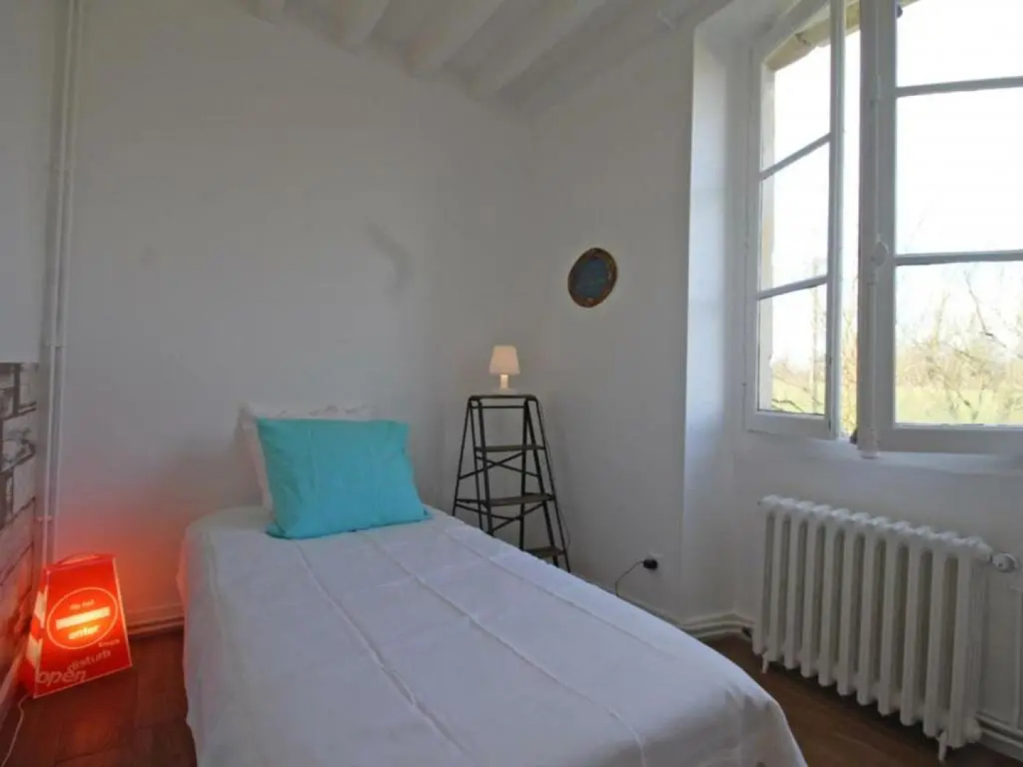 Gîte Laleu, 6 pièces, 10 personnes - FR-1-497-46