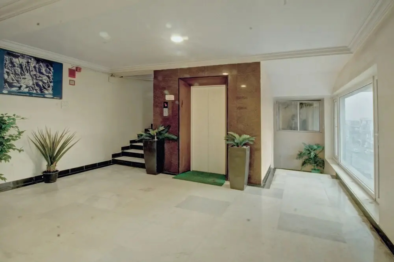 OYO 29625 Suvarna Regency