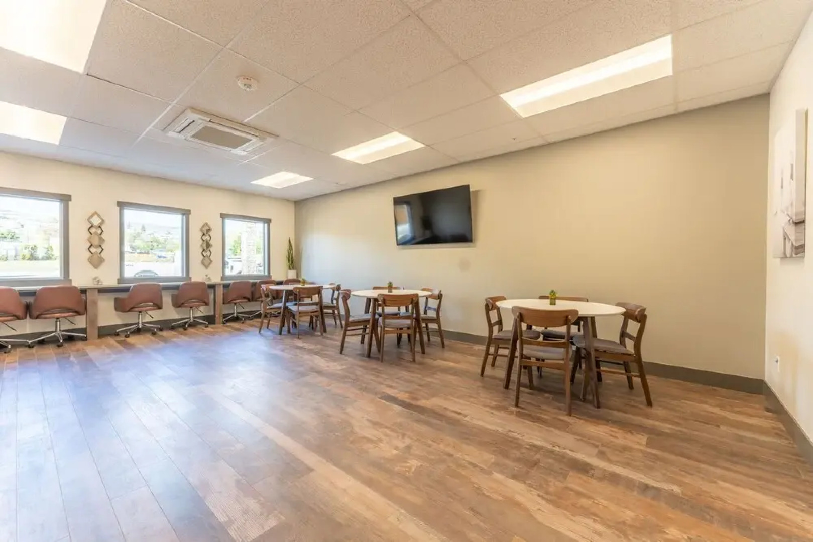 The Lodge Lake Chelan