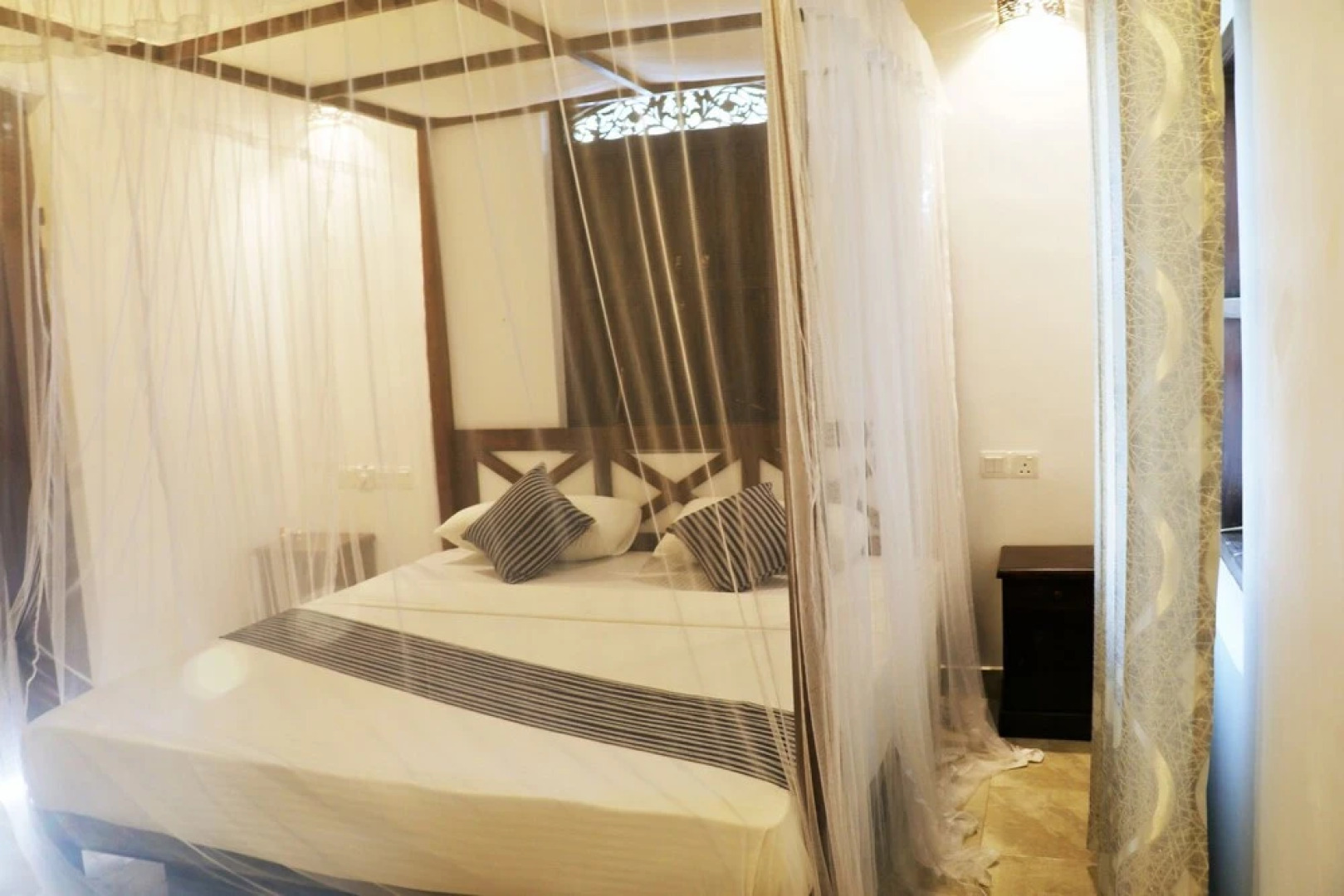 Yoho Villa Lucky Seven