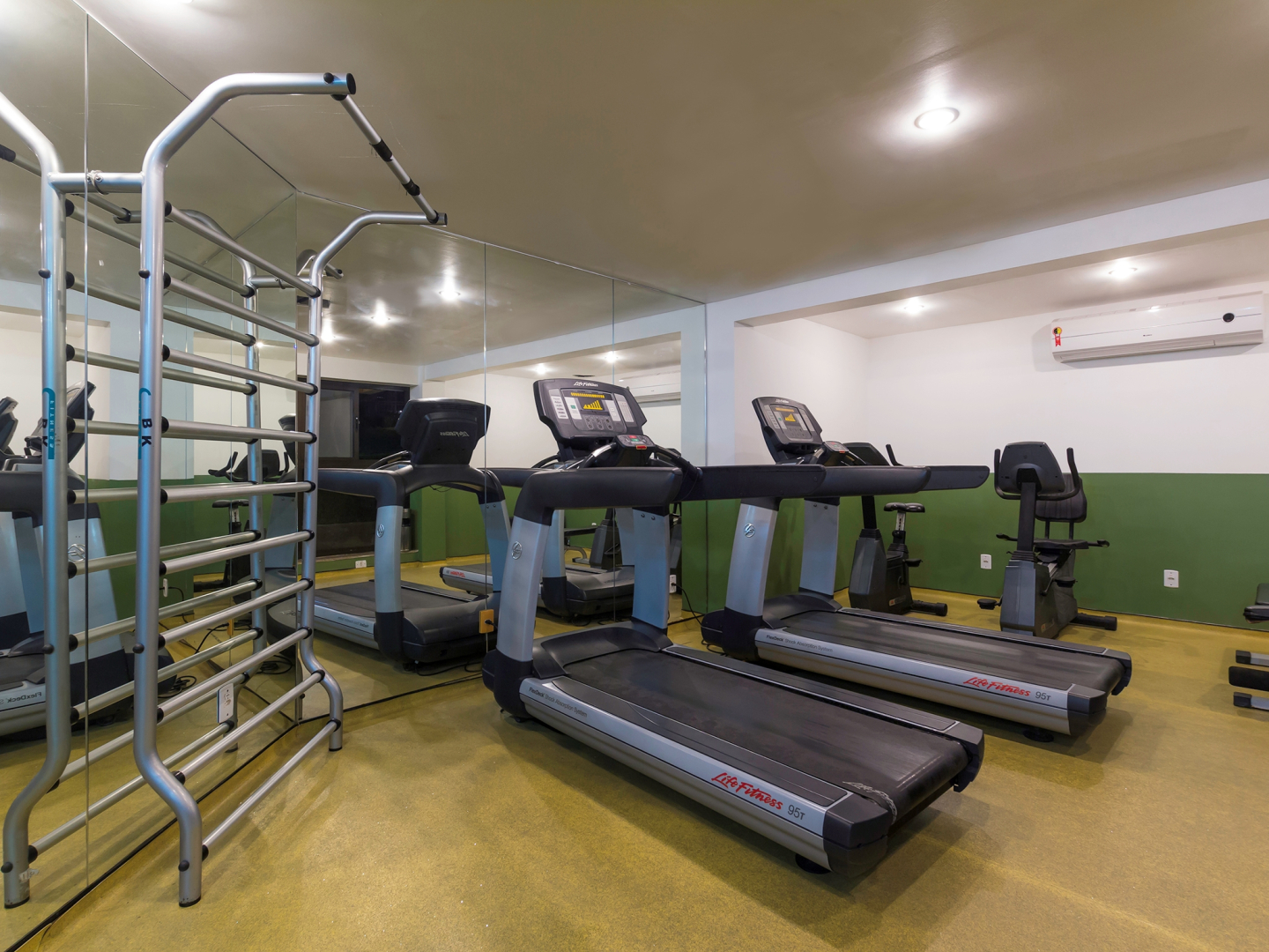 Отель Nacional Inn Angra dos Reis