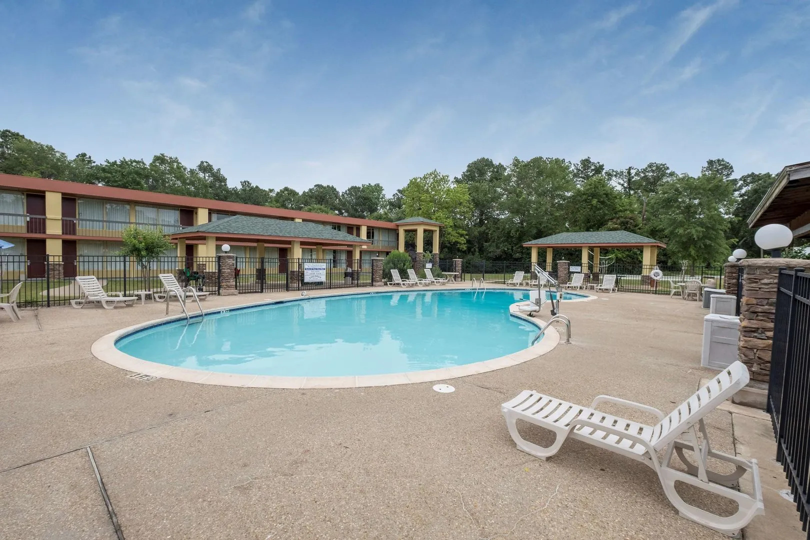 OYO Hotel Phenix City Central