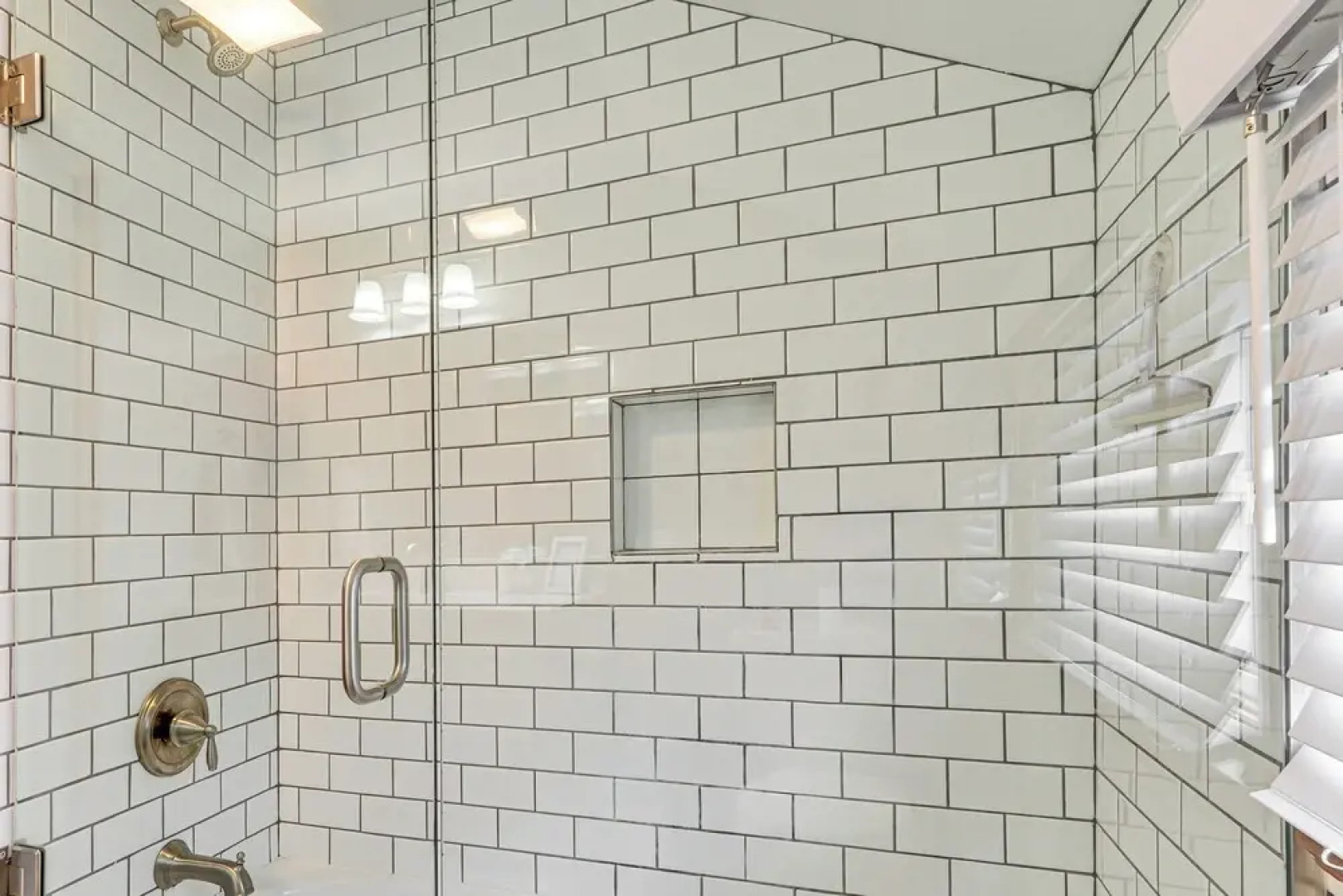 Modern Torch Lake Cottage w/ Dock Near Ski Resorts