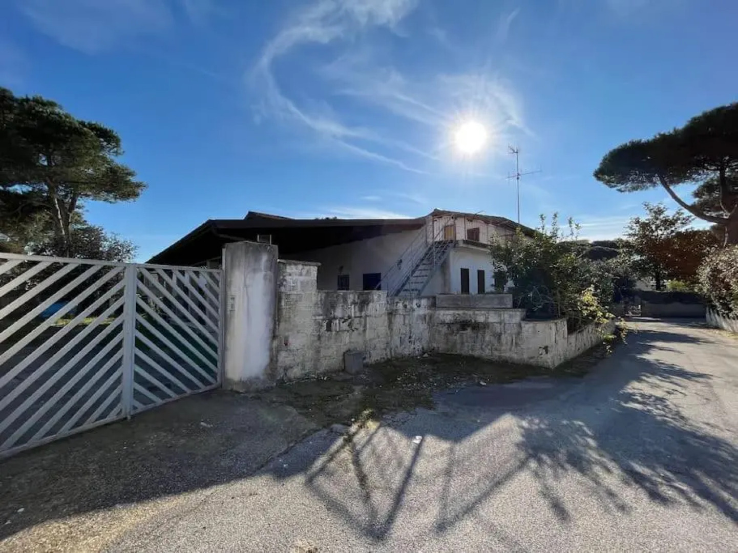 Villa Multifamiliare a 300mt dal Mare
