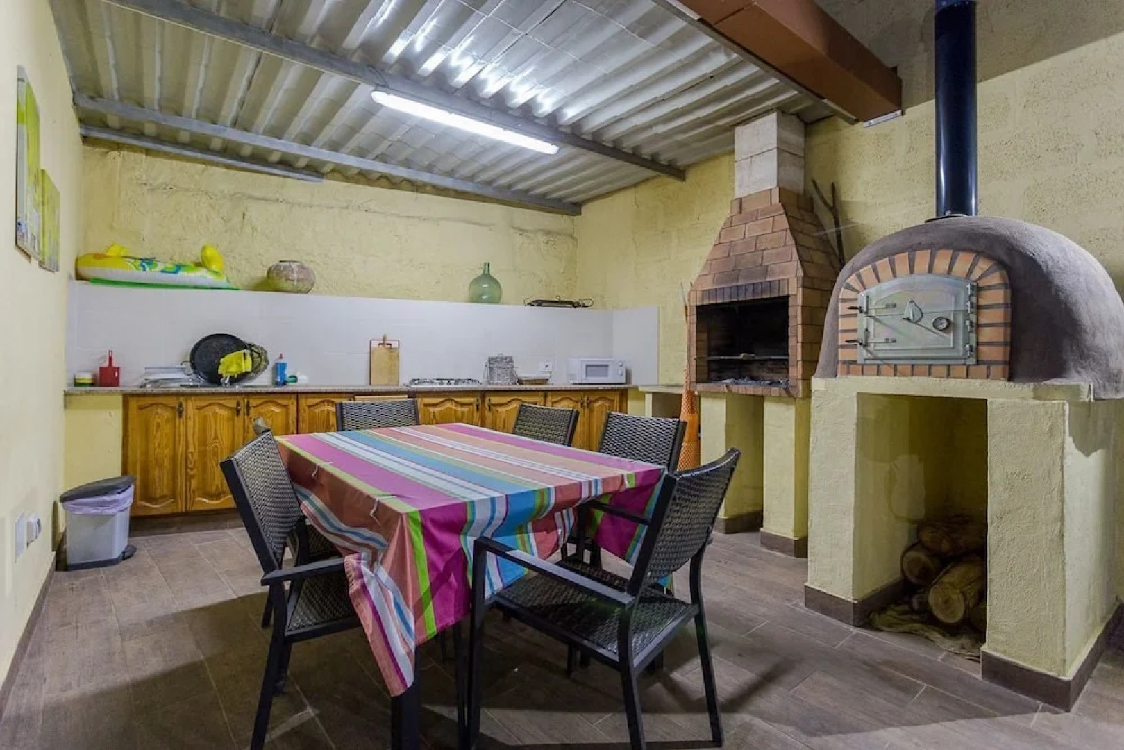 Lightbooking - Papaya