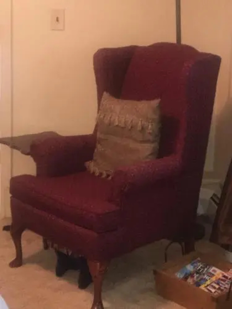 Glass Magnolia Bed And Breakfast