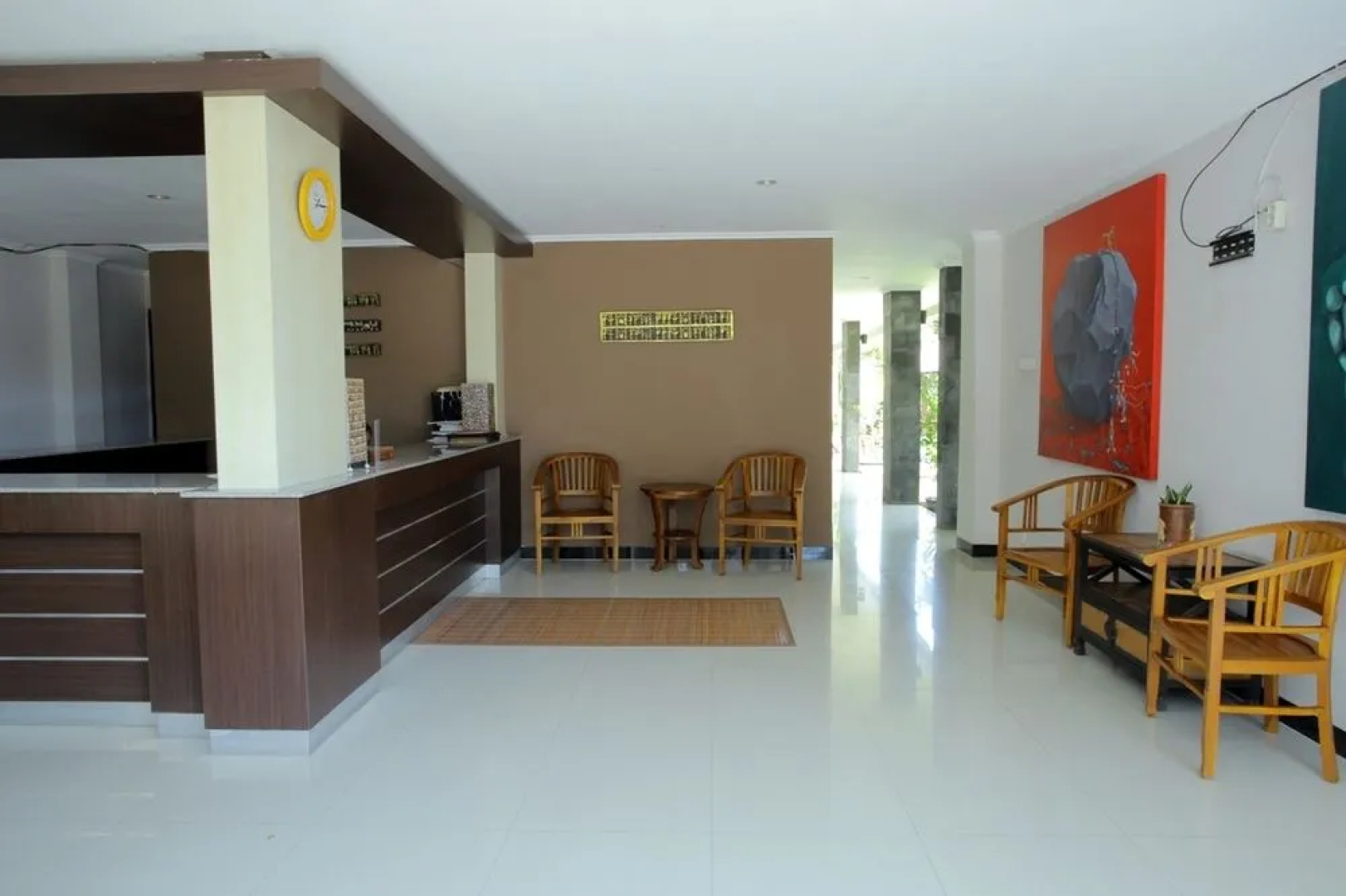 RedDoorz @ Nakula Timur