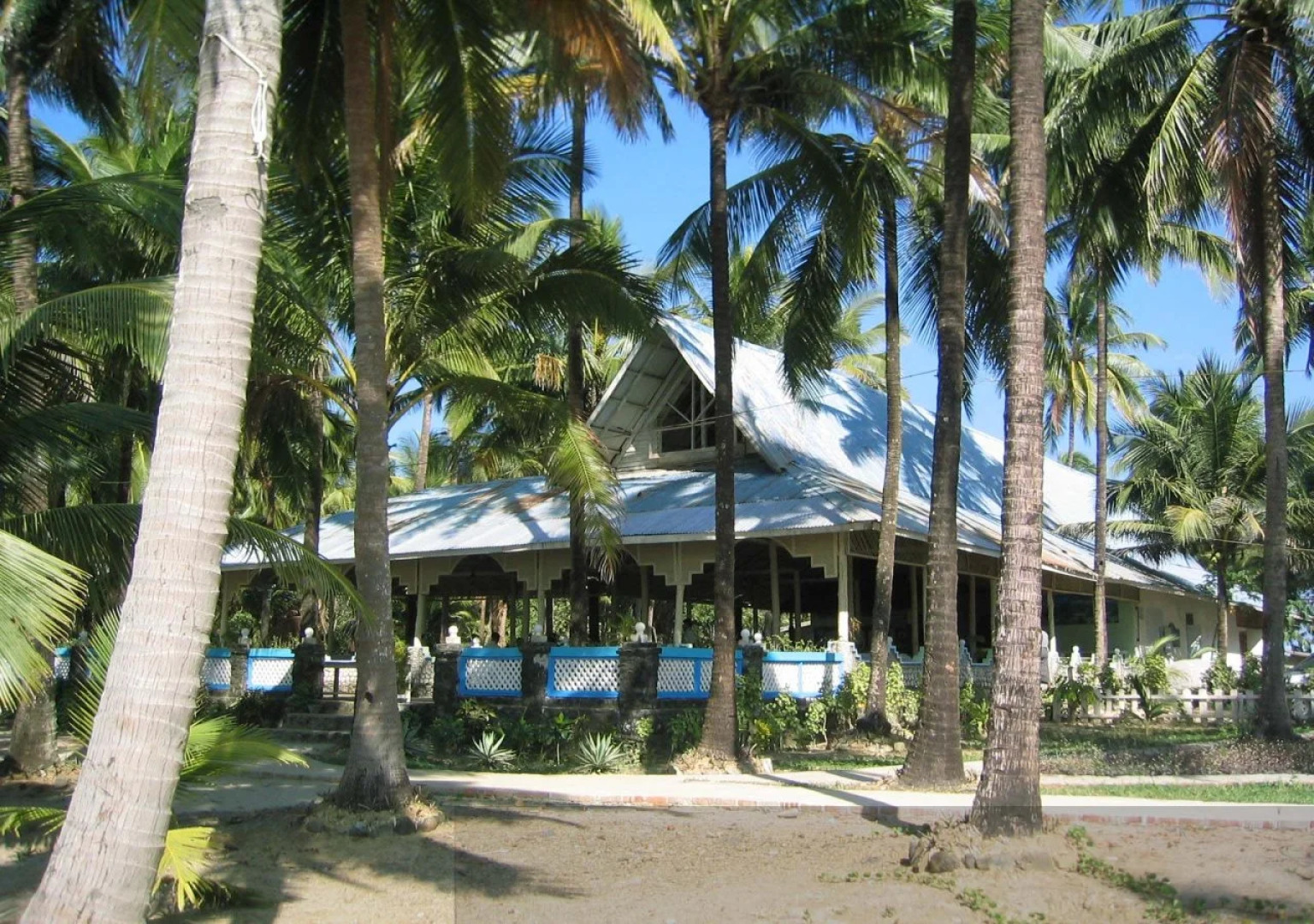 Yuzana Resort Ngwe Saung Beach