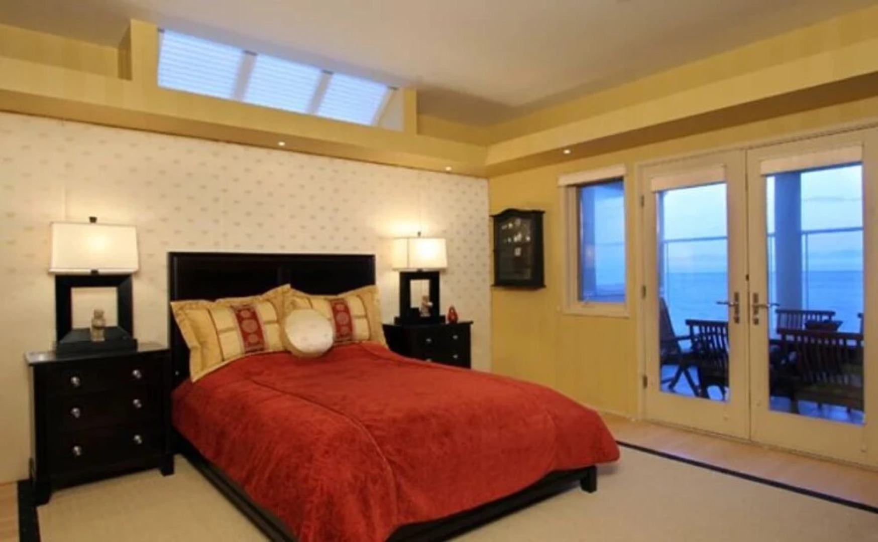 Bermuda on the Rocks