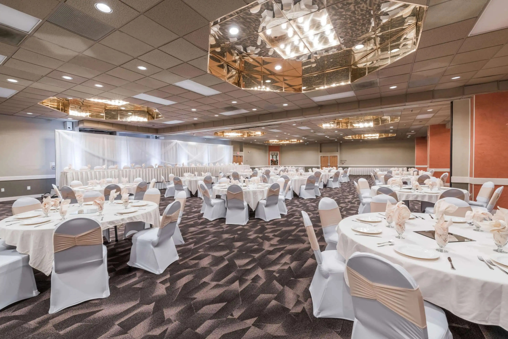 Ramada by Wyndham Fargo