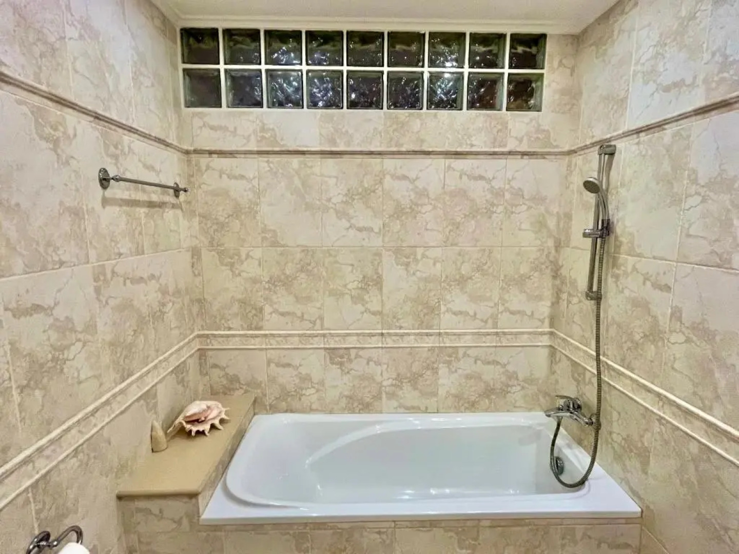 Dream Beachfront Bungalow