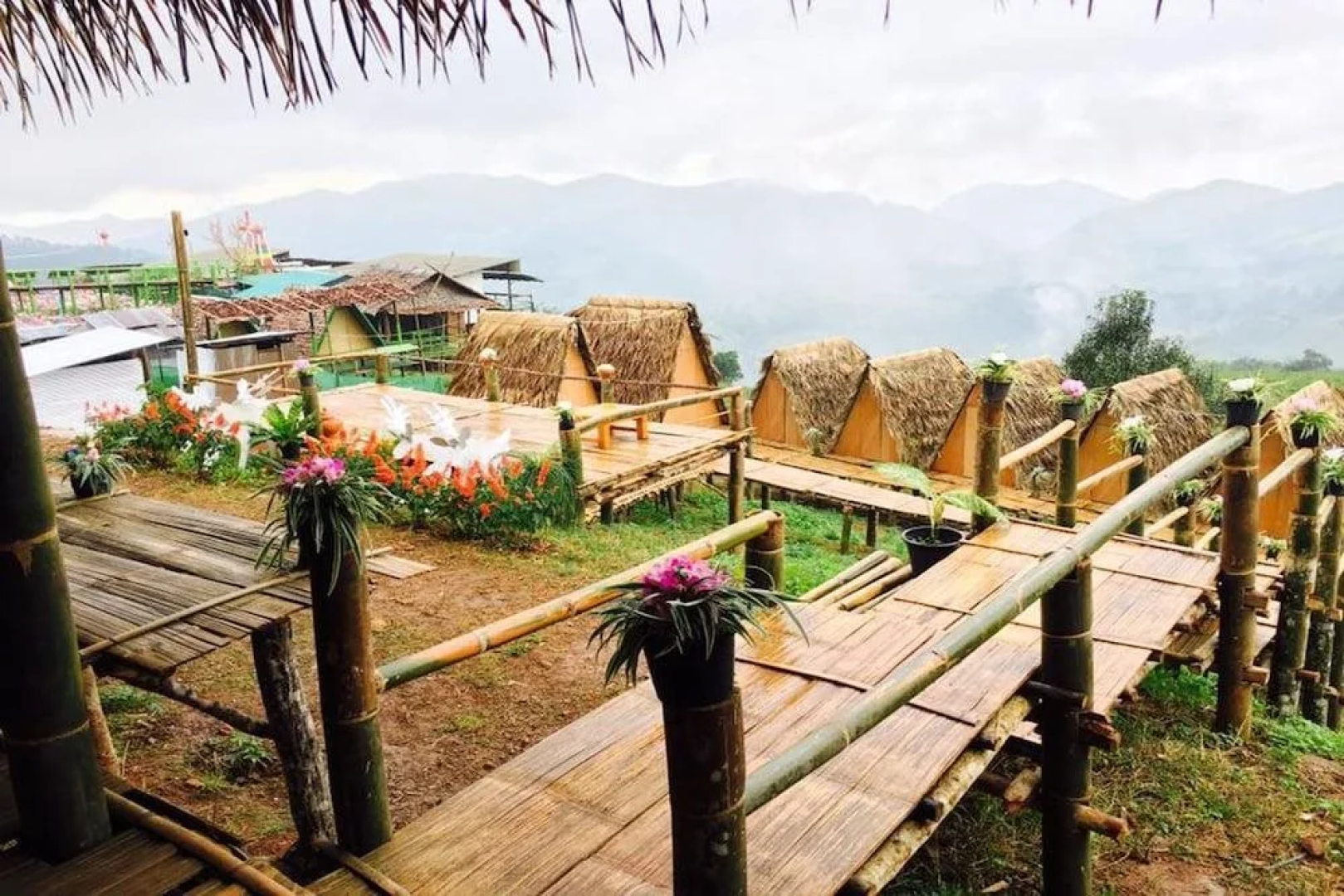 Baansookjai at Buatong