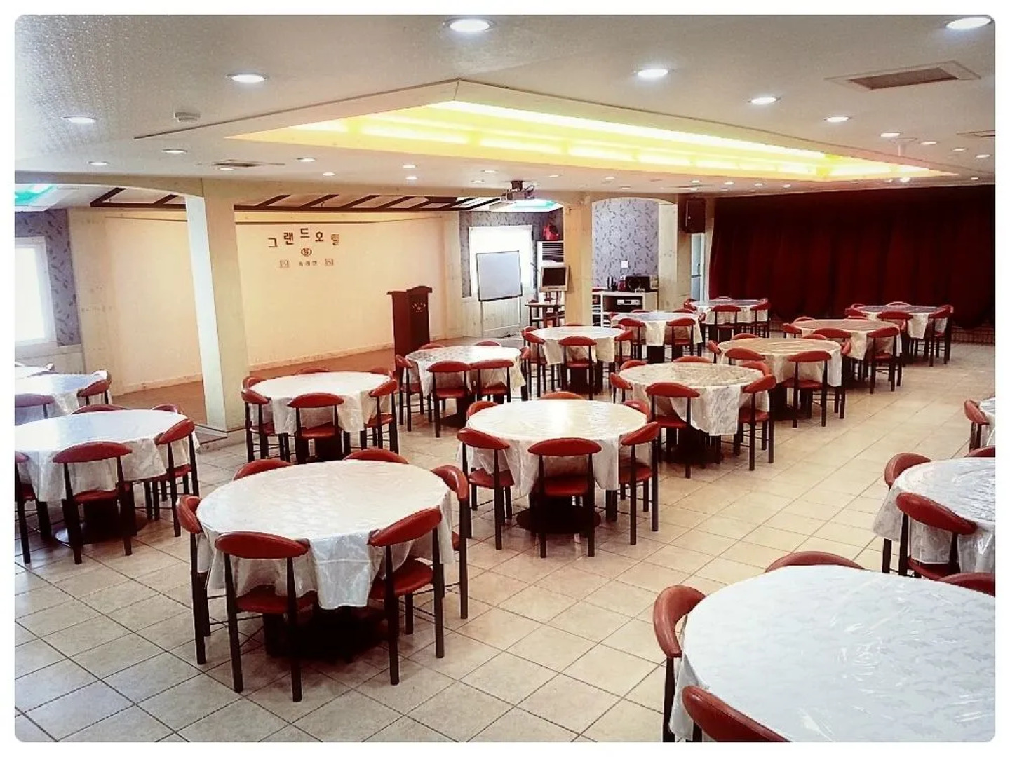 Sokrisan Grand Hotel