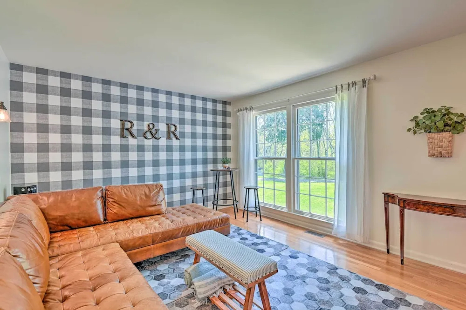 Chic Nashville-area Retreat w/ Private Pool!