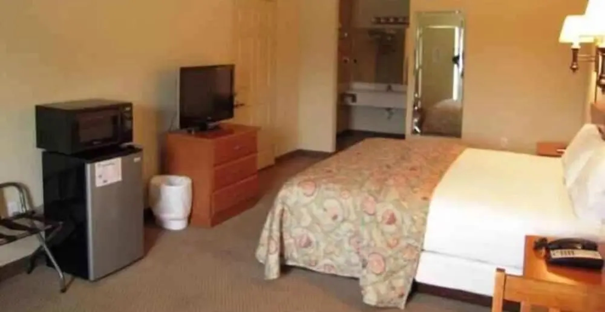 Country Hearth Inn and Suites - Piedmont