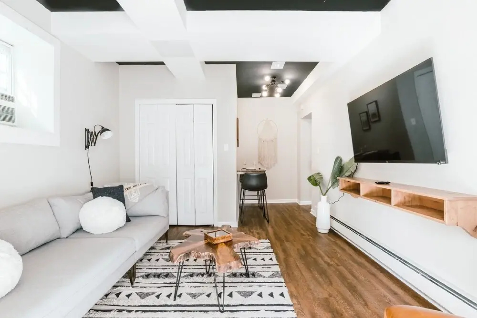 Tryon's Treasure ~ Walk to D-twn Tryon ~ Disney+