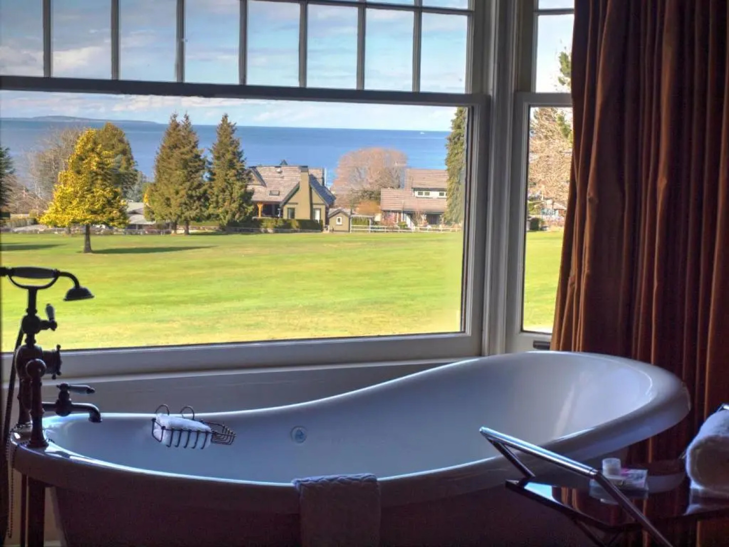 Crown Mansion Boutique Hotel & Villas