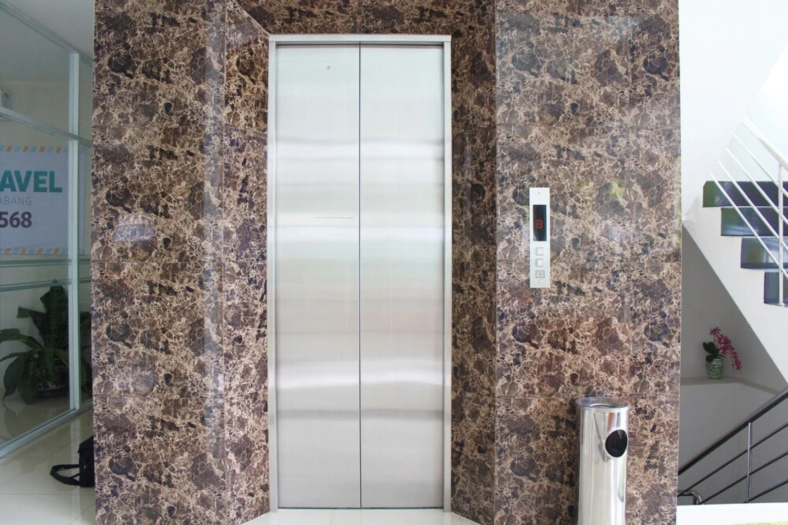 Airy Karamat Bhayangkara 127 Sukabumi