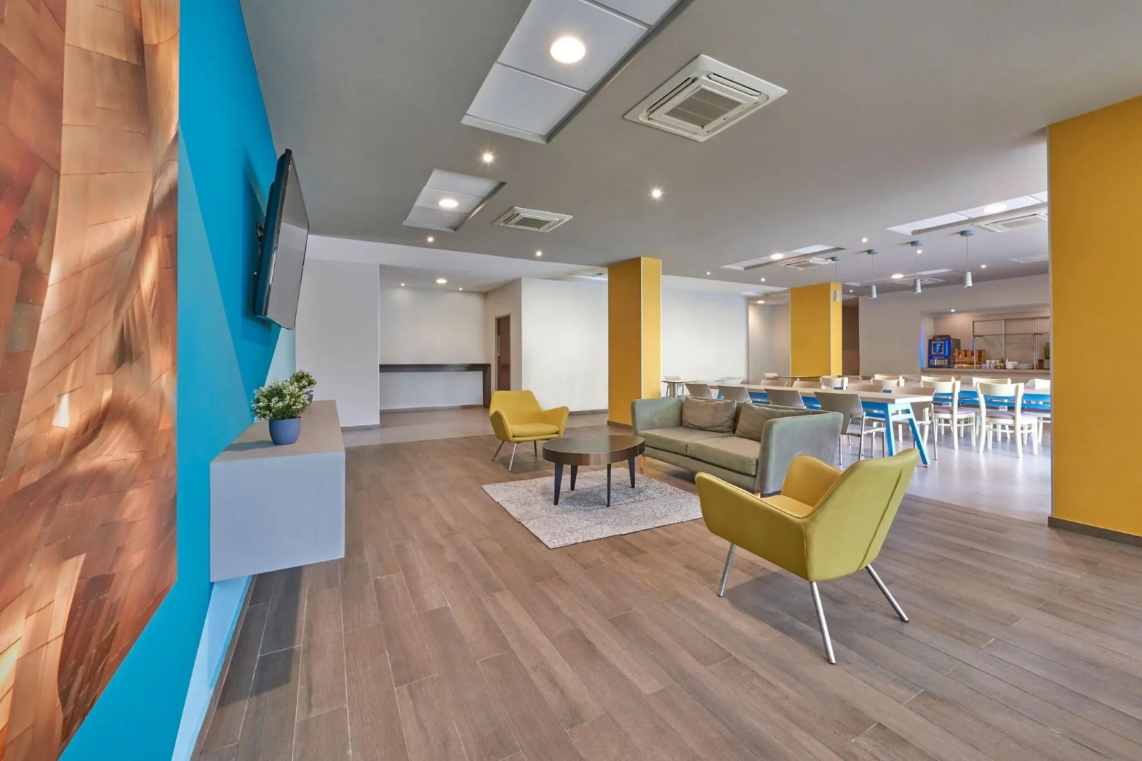 City Express Suites Playa del Carmen