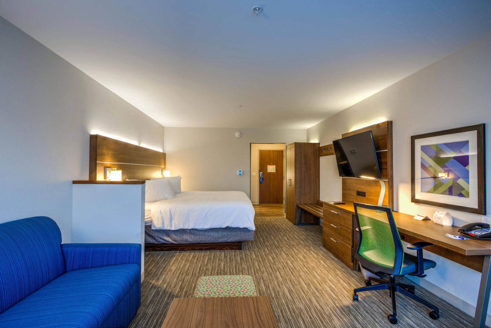 Holiday Inn Express & Suites Reedsville - State Coll Area by IHG